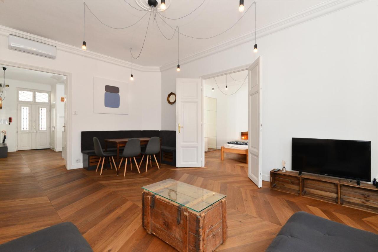 Daylight Apartment, The Best Location Budapest Exterior photo