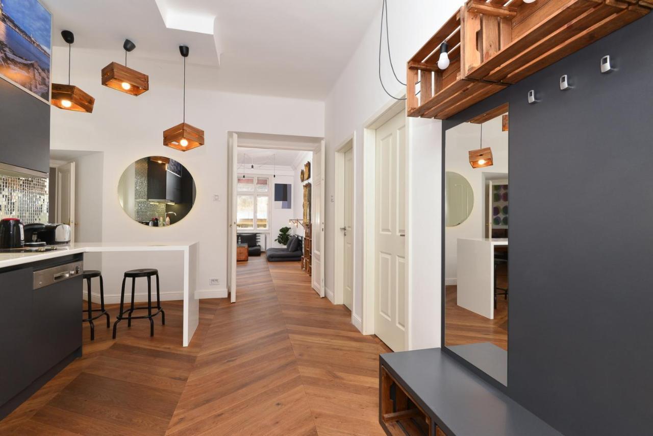 Daylight Apartment, The Best Location Budapest Exterior photo